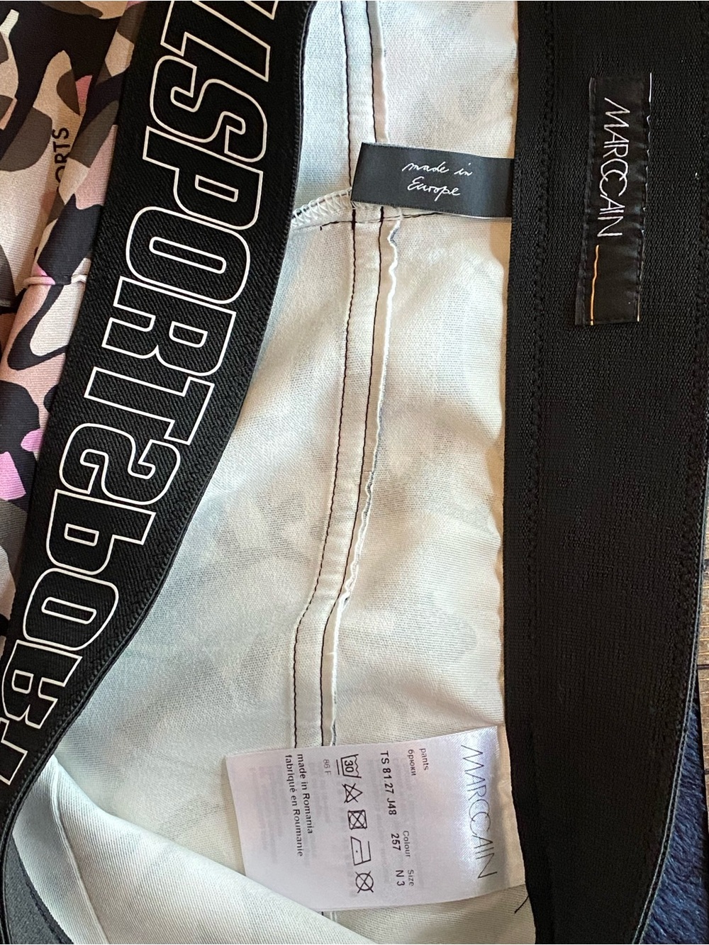 Marc Cain Black Tan Pink Camo Leggings with Elastic Waist
